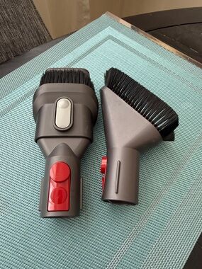 Set of 2 Dyson Attachments